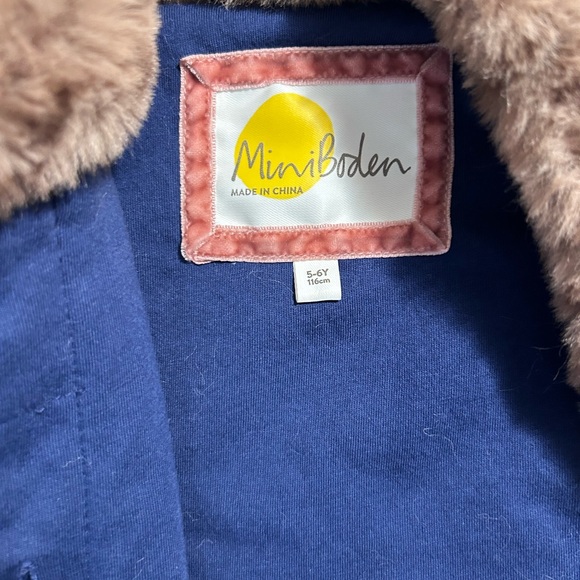 Girls Mini Boden Blue Vest with Faux Fur Trim size 5-6 - Picture 6 of 9